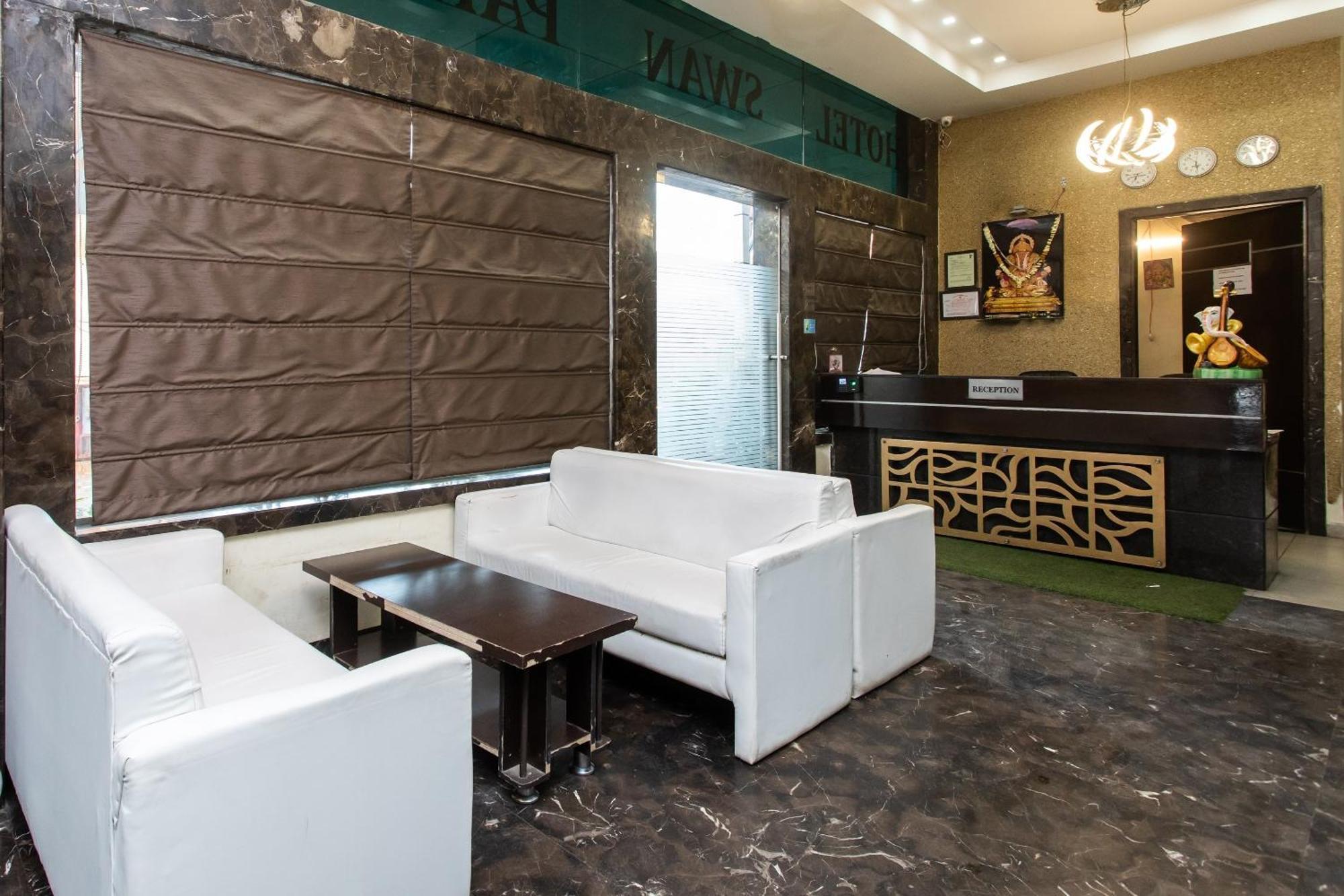 Capital O Swan Paradise Indore Exterior photo