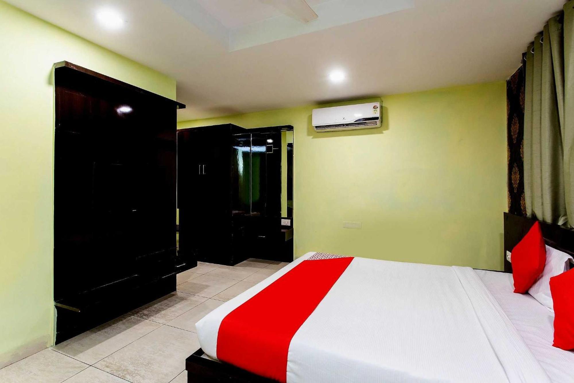 Capital O Swan Paradise Indore Exterior photo